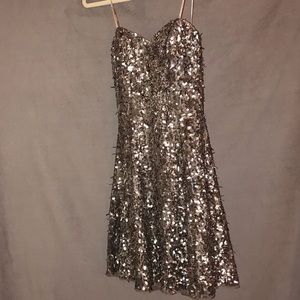 ⭐️WYATT strapless fit n flare dress (4)